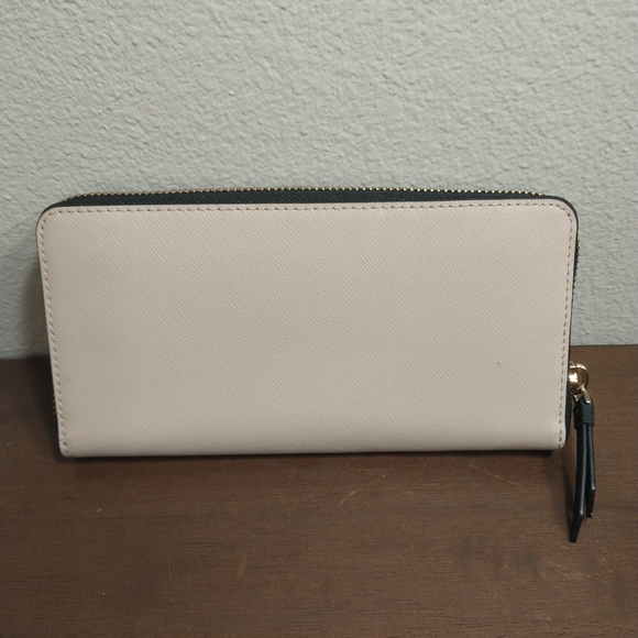 Kate Spade New York Laurel Way Neda Saffiano Leather Zip Around Wallet Tan - Picture 3 of 13